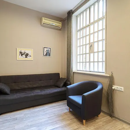 Central Tbilisi Apt Near Rustaveli Ave - By Wehost Exterior photo