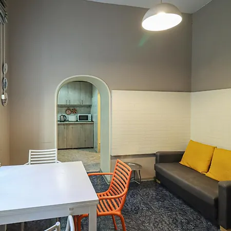 Central Tbilisi Apt Near Rustaveli Ave - By Wehost Exterior photo